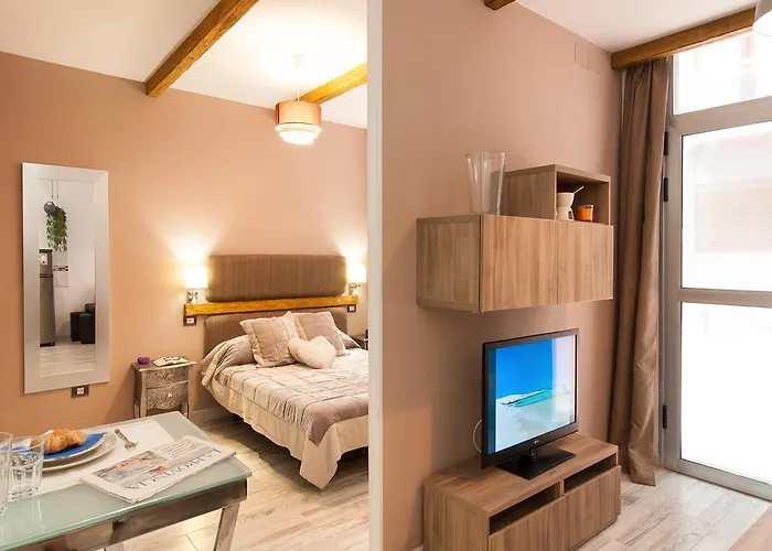 La Barca M&B II studio close to Las Canteras